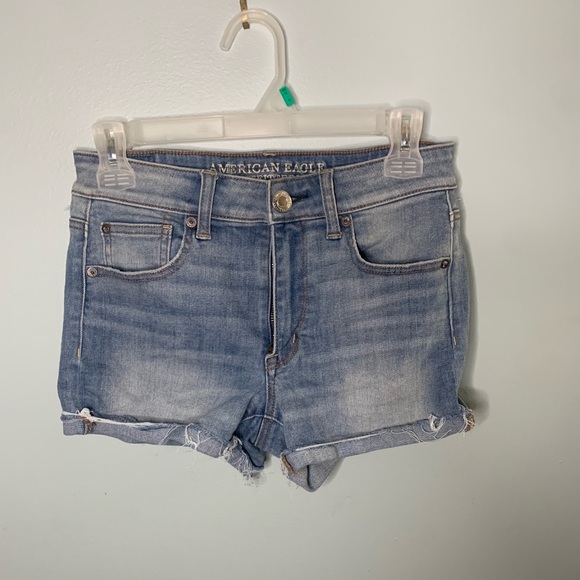 American eagle blue jean shorts size 6 - Picture 1 of 3